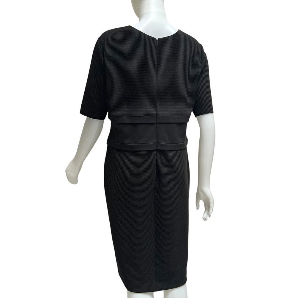 Armani Collezioni Black Ribbed Sheath Dress
Double Buckle Waist LBD Sz 14
Money - Picture 5 of 15